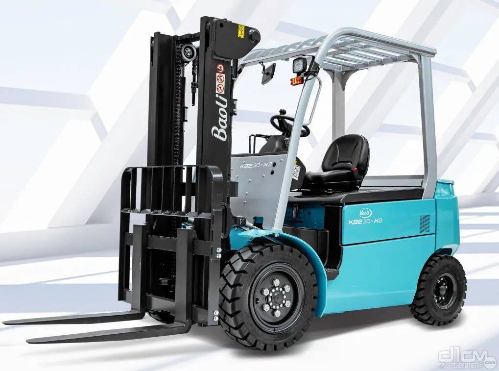 宝骊KBE-X2锂电平衡重叉车成功交车，重新定义国民电车“新势力”